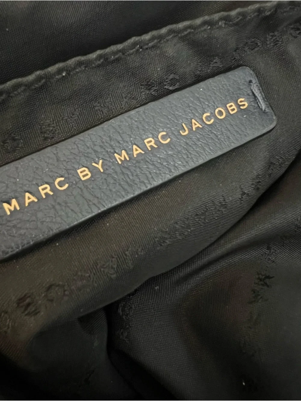 Marc by Marc Jacobs Too Hot to Handle Black Leather Hobo Shoulder Bag - Picture 5 of 6